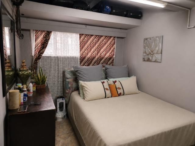 1 Bedroom Apartment / Flat For Sale in Florida Lake