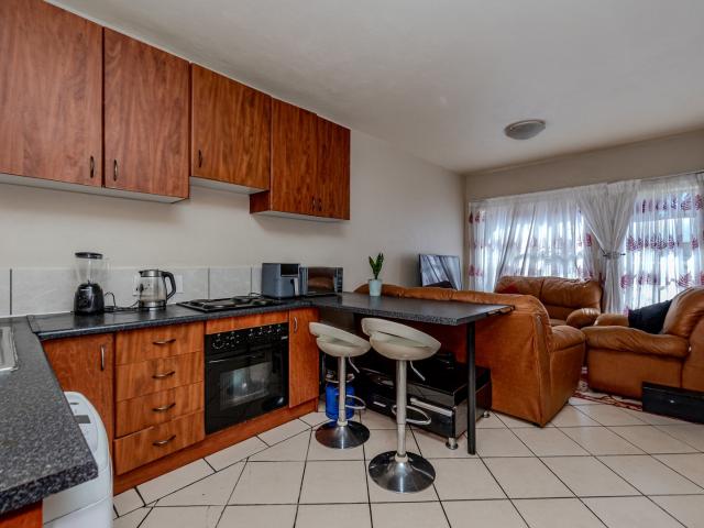 1 Bedroom Apartment / Flat For Sale in Krugersdorp Central
