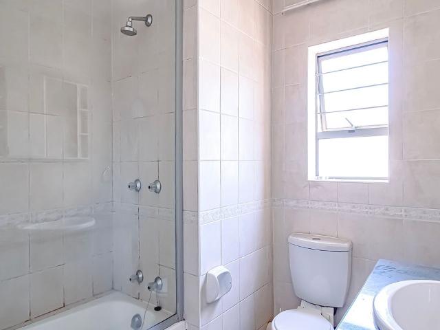 1 Bedroom Apartment / Flat For Sale in Hatfield