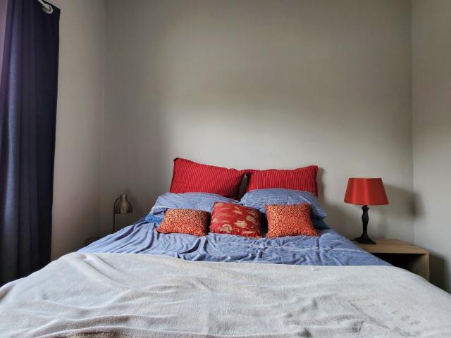 1 Bedroom Apartment / Flat For Sale in Menlo Park