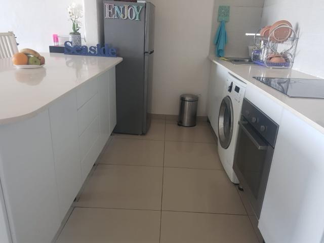 1 Bedroom Apartment / Flat For Sale in North Beach