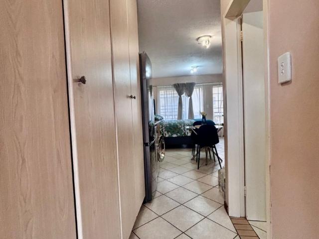 1 Bedroom Apartment / Flat For Sale in Sagewood