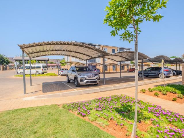 1 Bedroom Apartment / Flat For Sale in Sinoville