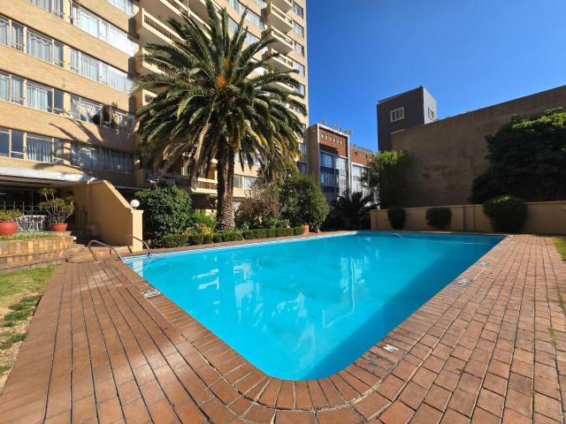 1 Bedroom Apartment / Flat For Sale in Parktown