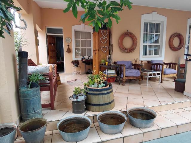 1 Bedroom Apartment / Flat For Sale in Rooiberg