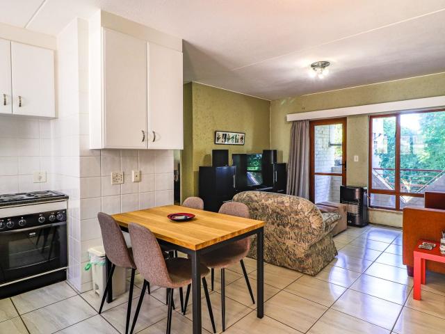 1 Bedroom Apartment / Flat For Sale in Westdene