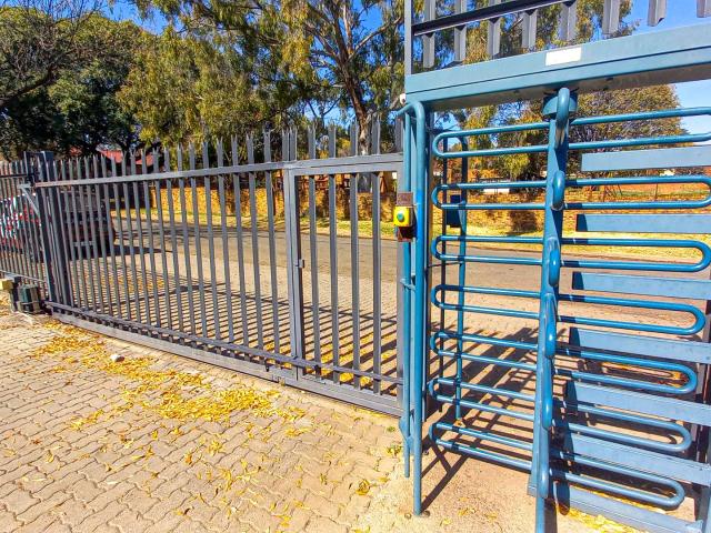 1 Bedroom Apartment / Flat For Sale in Windsor East