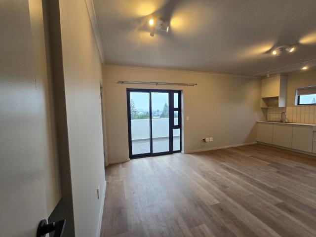 1 Bedroom Apartment / Flat To Rent in Table View