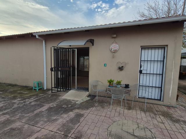 1 Bedroom Apartment / Flat To Rent in Villieria