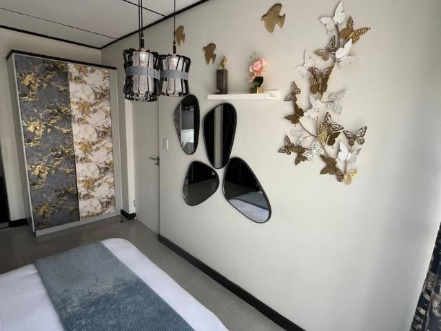 1 Bedroom Apartment / Flat To Rent in Waterfall View