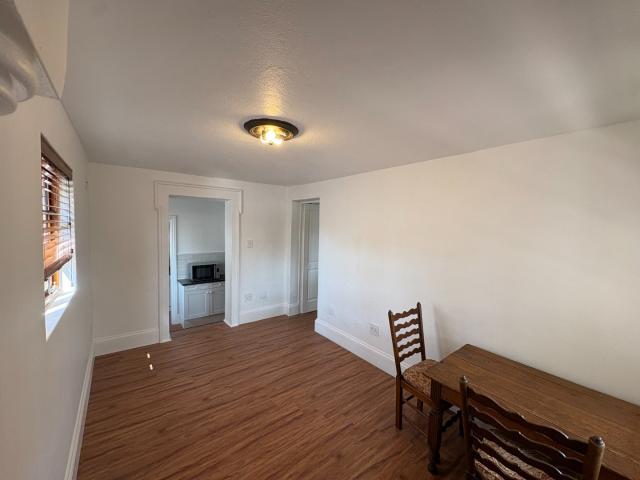 1 Bedroom Apartment / Flat To Rent in Waterkloof