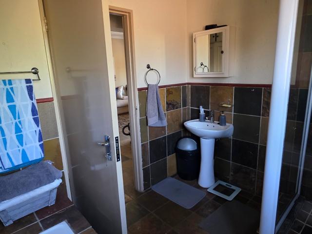 1 Bedroom Apartment / Flat To Rent in Weltevreden Park