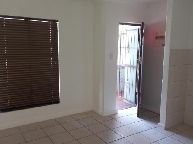 1 Bedroom Apartment / Flat To Rent in Bellville Central