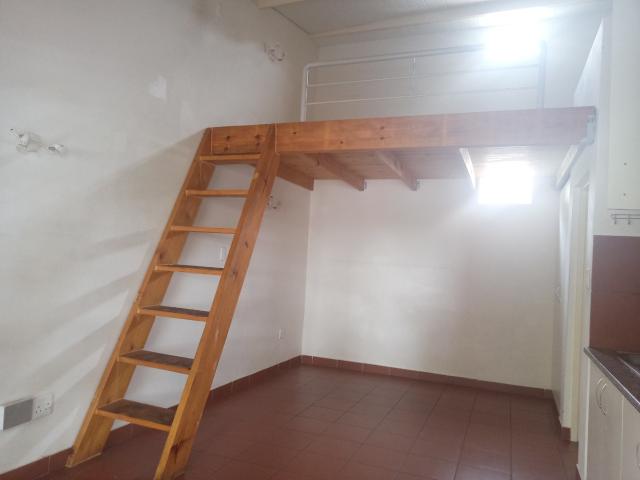 1 Bedroom Apartment / Flat To Rent in Bryanston