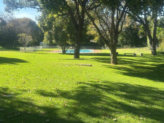 1 Bedroom Apartment / Flat To Rent in Bryanston
