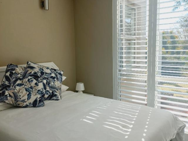 1 Bedroom Apartment / Flat To Rent in Copperleaf Estate
