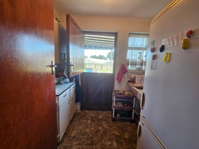 1 Bedroom Apartment / Flat To Rent in George South
