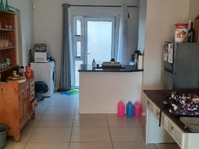 1 Bedroom Apartment / Flat To Rent in Grahamstown Central