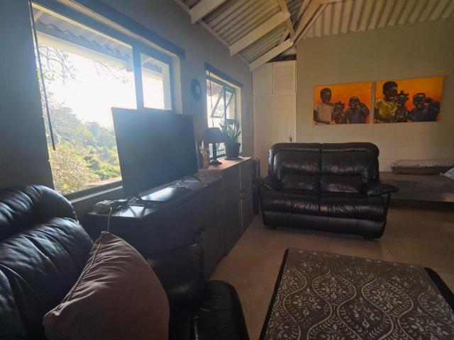 1 Bedroom Apartment / Flat To Rent in Marina Beach