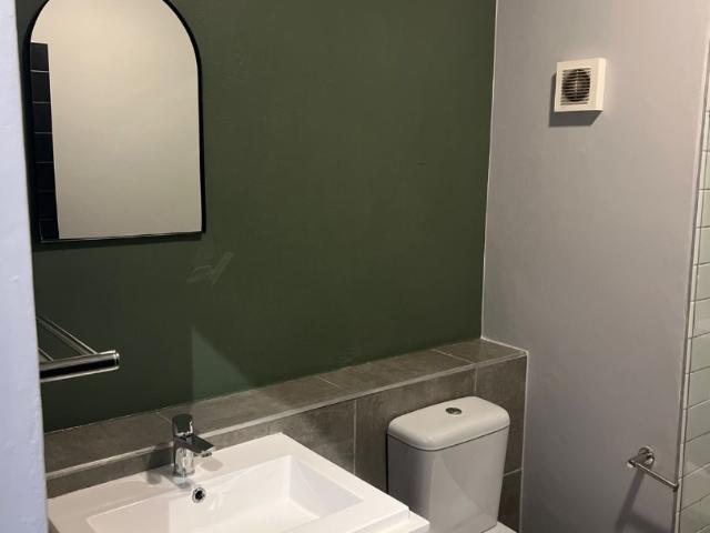 1 Bedroom Apartment / Flat To Rent in Menlo Park