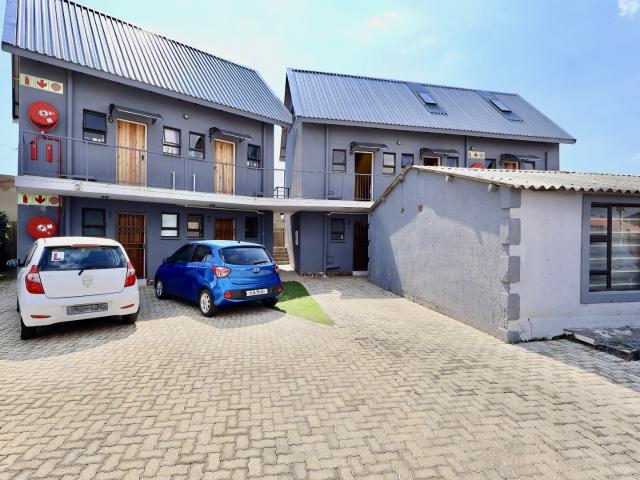 1 Bedroom Apartment / Flat To Rent in Meadowlands