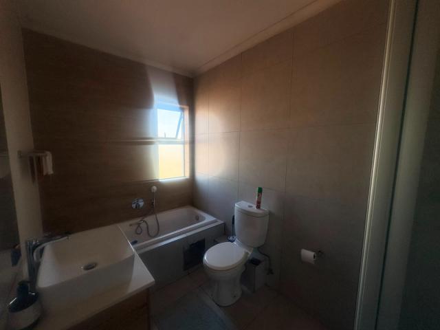 1 Bedroom Apartment / Flat To Rent in Modderfontein