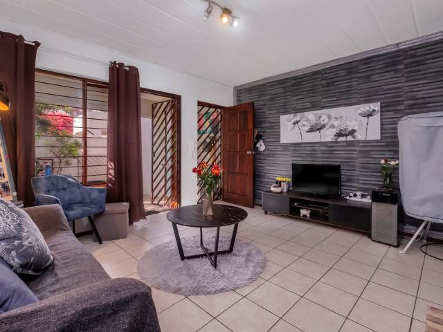 1 Bedroom Apartment / Flat To Rent in Morningside