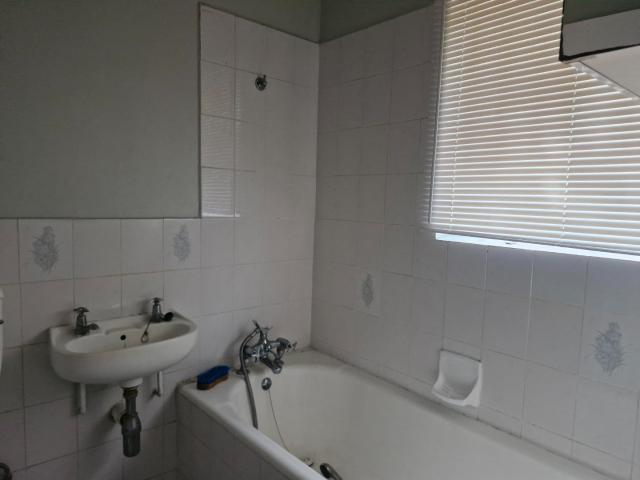 1 Bedroom Apartment / Flat To Rent in Morningside