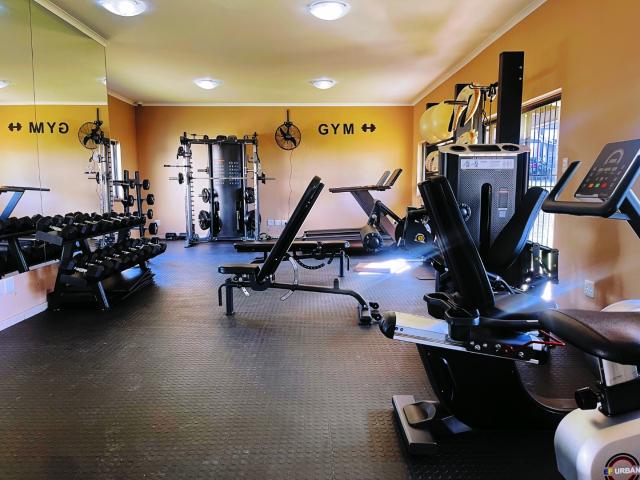 1 Bedroom Apartment / Flat To Rent in Noordhang