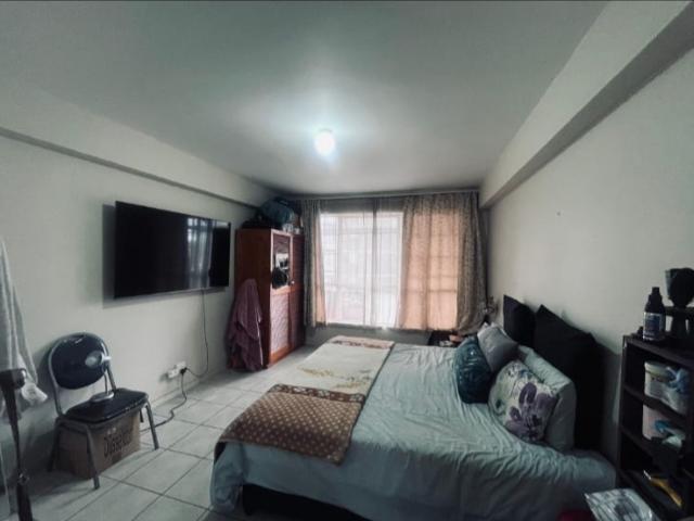 1 Bedroom Apartment / Flat To Rent in North Beach