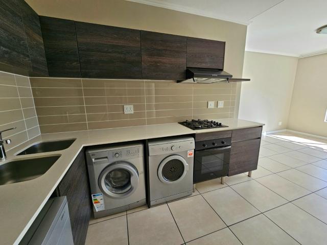 1 Bedroom Apartment / Flat To Rent in Olivedale