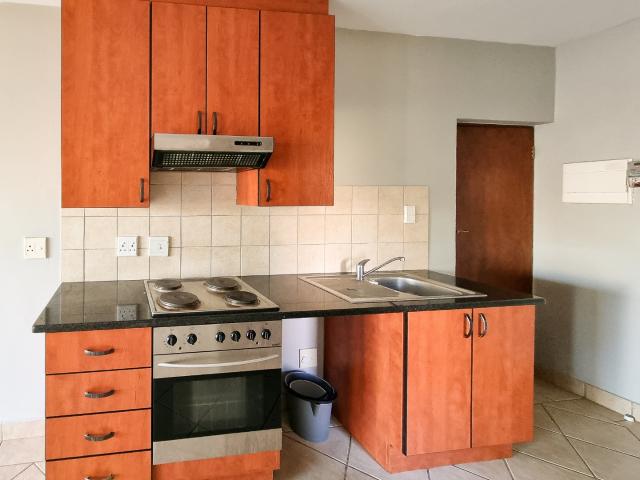 1 Bedroom Apartment / Flat To Rent in Oukraal Estate