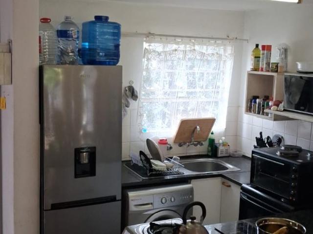 1 Bedroom Apartment / Flat To Rent in Paulshof