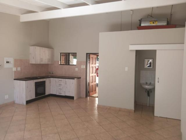 1 Bedroom Apartment / Flat To Rent in Polokwane Central
