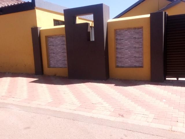 1 Bedroom Apartment / Flat To Rent in Protea Glen