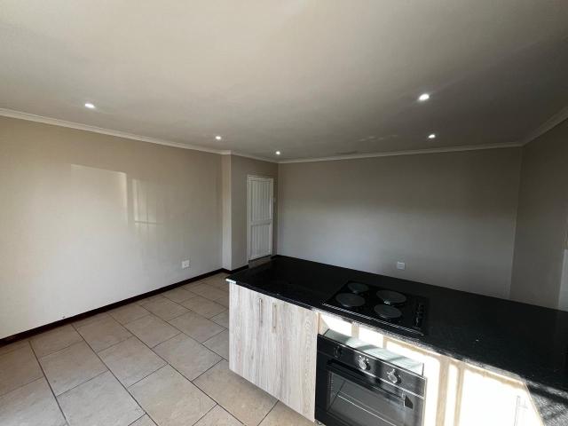 1 Bedroom Apartment / Flat To Rent in Rhodesdene