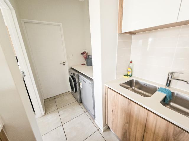 1 Bedroom Apartment / Flat To Rent in Richwood