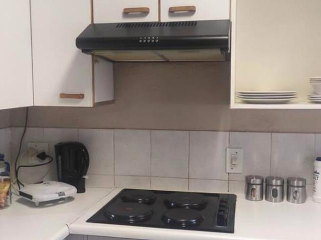 1 Bedroom Apartment / Flat To Rent in Robindale