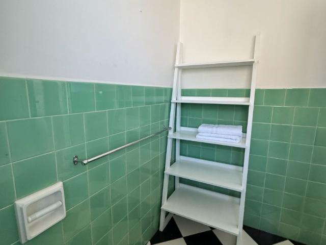 1 Bedroom Apartment / Flat To Rent in Rosebank