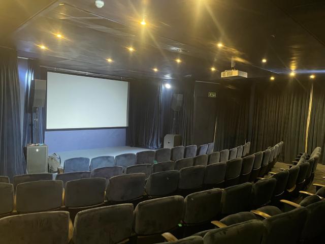 1 Bedroom Apartment / Flat To Rent in Sandton Central
