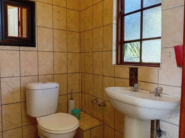 1 Bedroom Apartment / Flat To Rent in Selborne