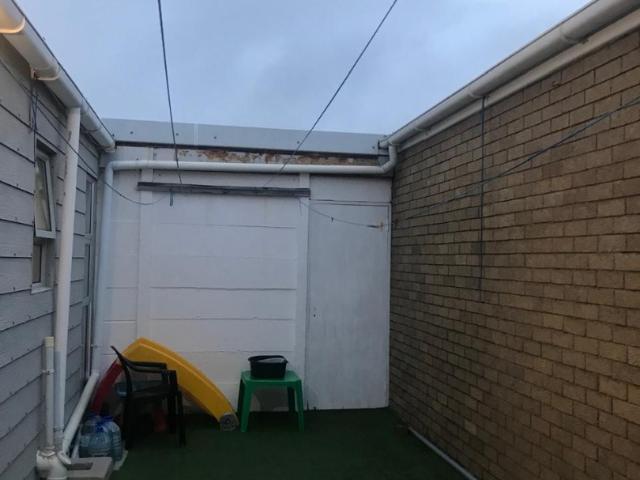 1 Bedroom Apartment / Flat To Rent in Strandfontein Village