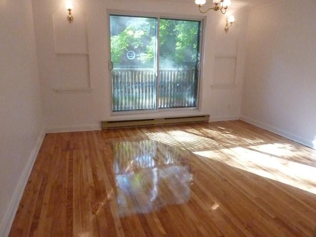 1 Bedroom Apartment for Rent at 4850 Avenue Clanranald, Montréal, QC H3X 2S3 Snowdon