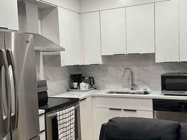 1 Bedroom Apartment for Rent at 162 Lucas Terr Nw, Calgary, AB T3P 1X1