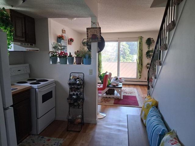 1 Bedroom Apartment for Rent at 1833 41 St Se, Calgary, AB T2B 1C4 Forest Lawn