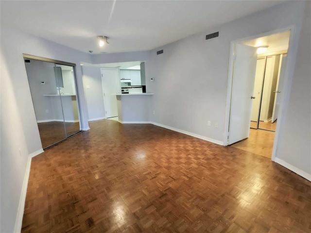 1 Bedroom Apartment for Rent at 1001 Bay St #907, Toronto, ON M5S 3A6 Bay Street Corridor