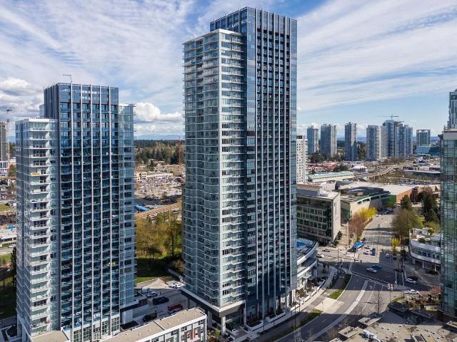 1 Bedroom Apartment for Rent at 10448 University Dr, Surrey, BC V3T 0S7 Surrey Metro Centre