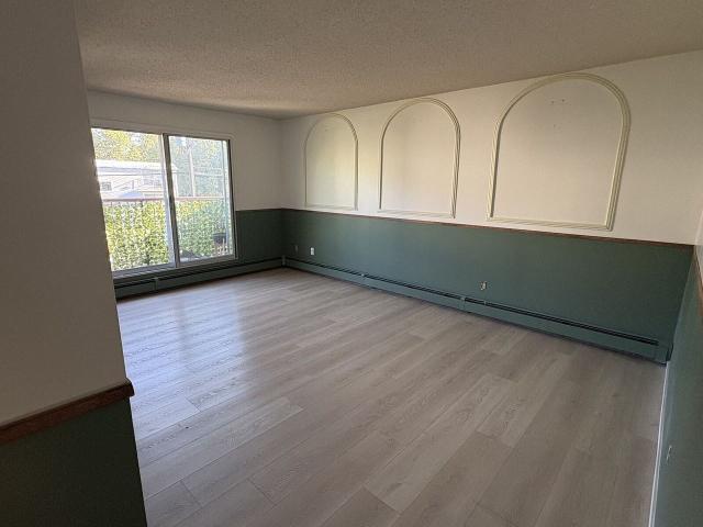 1 Bedroom Apartment for Rent at 10708 79 Ave Nw, Edmonton, AB T6E 1S3 Queen Alexandra