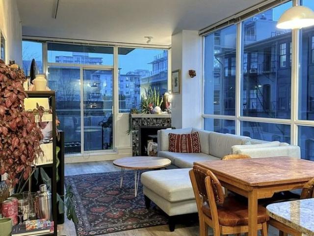 1 Bedroom Apartment for Rent at 138 Esplanade E, North Vancouver, BC V7L 4X9 Lower Lonsdale