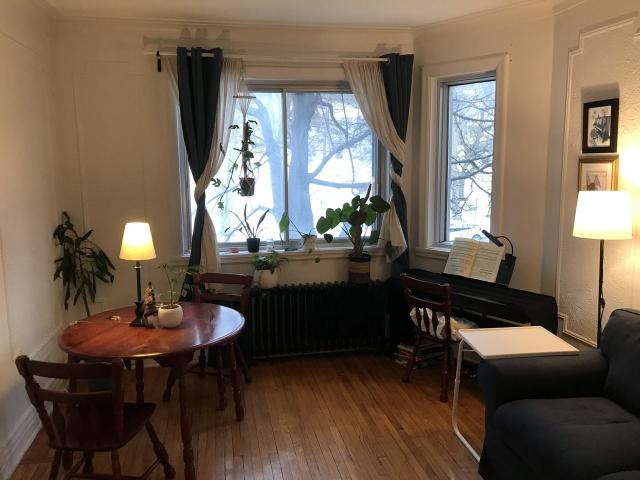 1 Bedroom Apartment for Rent at 2747 Boulevard Édouard Montpetit #5, Montréal, QC H3T 1J6 Côte Des Neiges